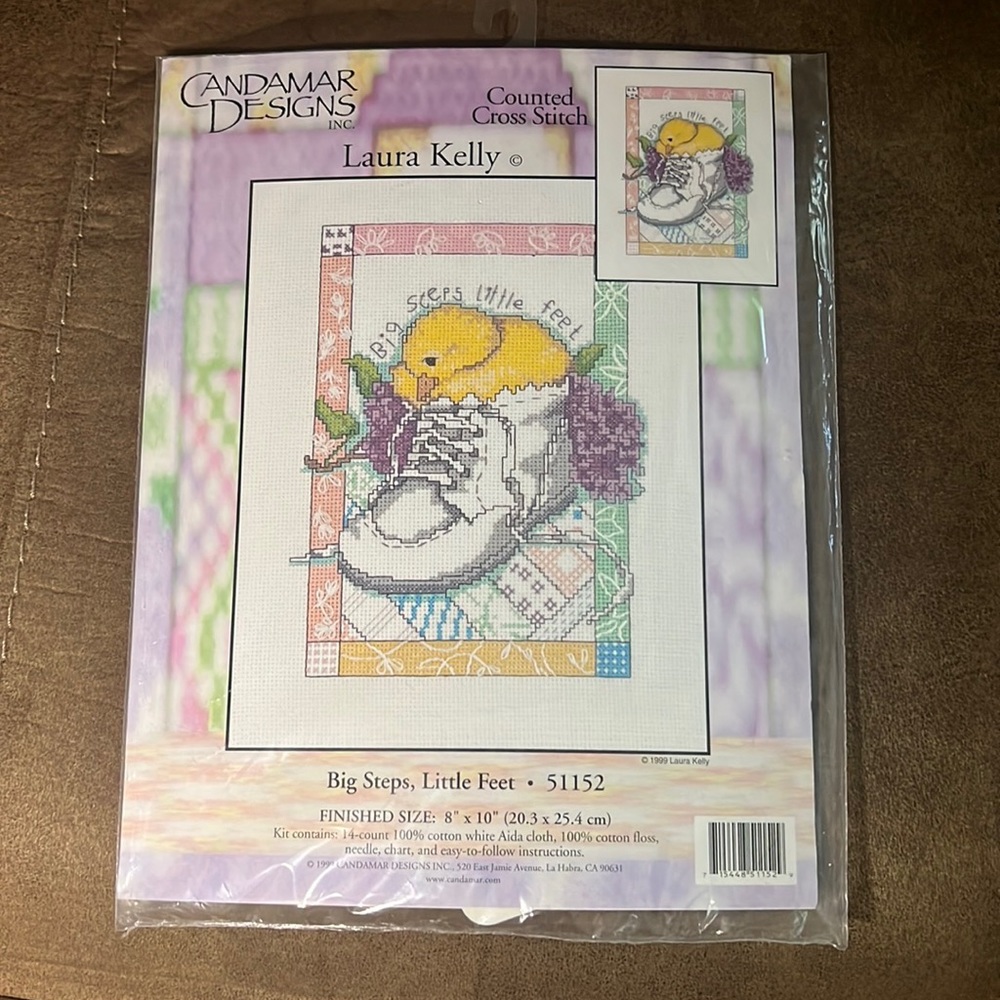 Counted across Stitch kit Candamar Designs, Big Steps Little Feet